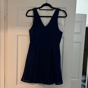 Elegant Navy Blue Sleeveless Dress